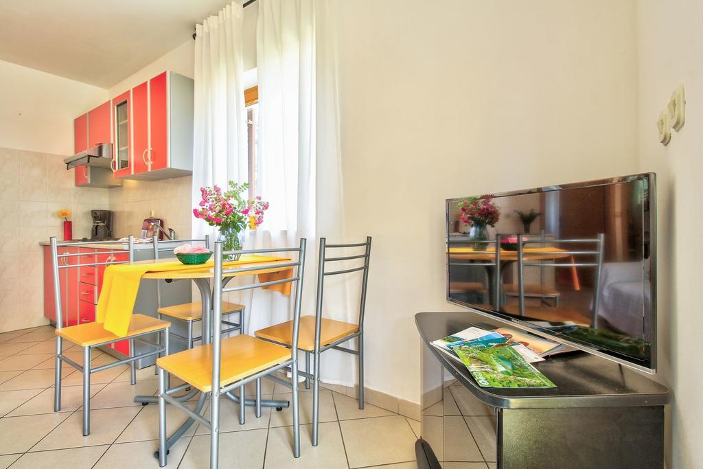 Apartments Vera Umag Luaran gambar